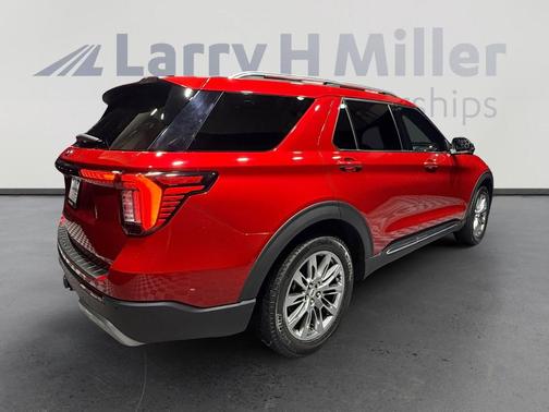 2025 Ford Explorer Platinum