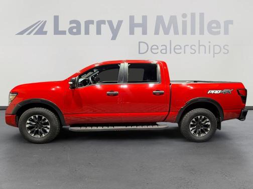 Red Alert 2022 Nissan Titan PRO-4X