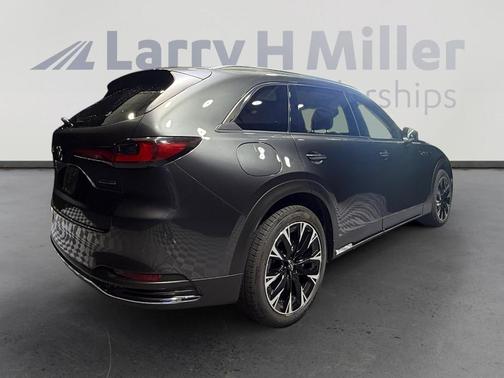 2024 Mazda CX-90 Premium