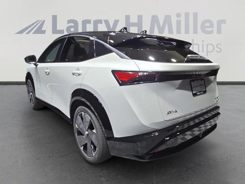 2025 Nissan ARIYA PLATINUM+