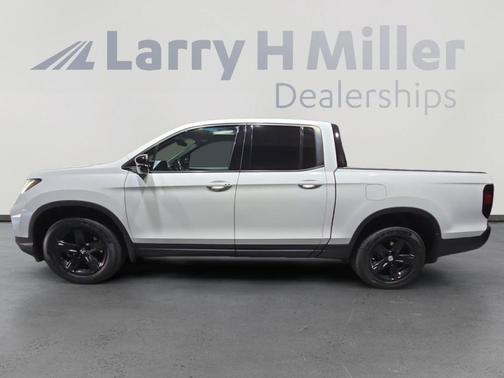 2022 Honda Ridgeline Black Edition