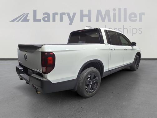 2022 Honda Ridgeline Black Edition