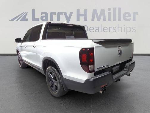 2022 Honda Ridgeline Black Edition