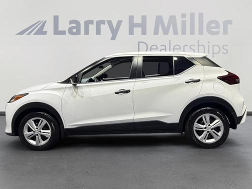 Fresh Powder 2025 Nissan Kicks Play S