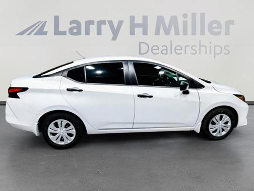 2025 Nissan Versa S