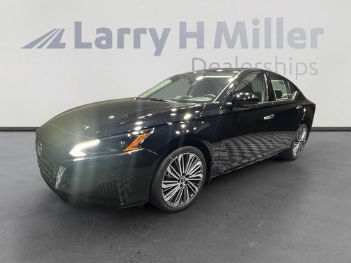 2025 Nissan Altima SL