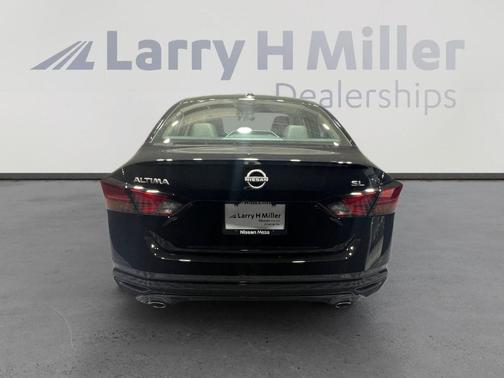 2025 Nissan Altima SL