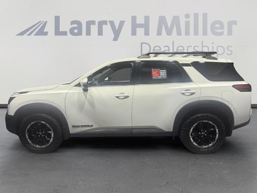 2025 Nissan Pathfinder Rock Creek
