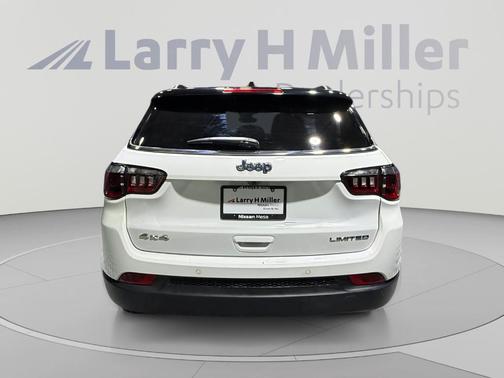 Bright White Clearcoat 2025 Jeep Compass Limited