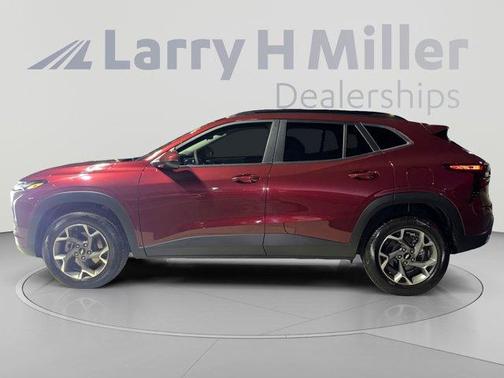 Crimson Metallic 2025 Chevrolet Trax LT