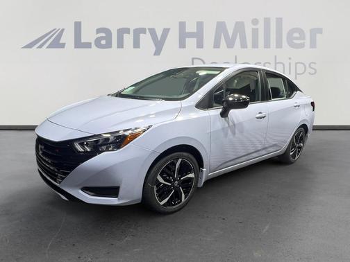 2025 Nissan Versa 1.6 SR