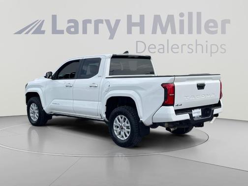 Black 2025 Toyota Tacoma SR5