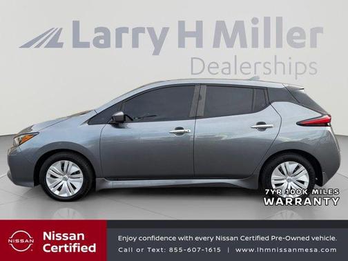 Gun Metallic 2023 Nissan Leaf S