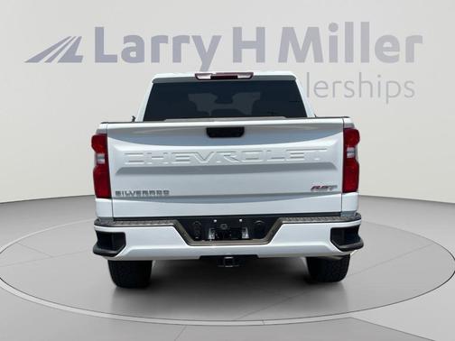 Summit White 2026 Chevrolet Silverado 1500 RST