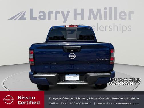 Deep Blue Pearl 2022 Nissan Frontier SV