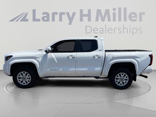 Black 2024 Toyota Tacoma SR5