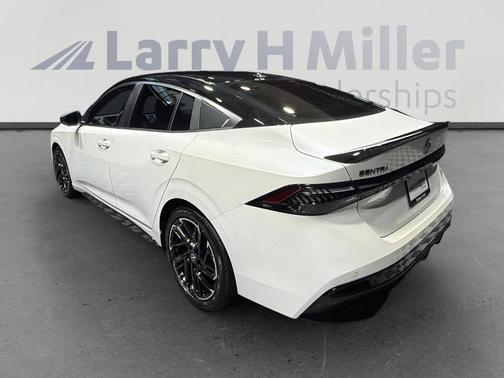 2026 Nissan Sentra SR