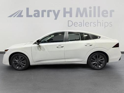 Aspen White 2026 Nissan Sentra SL