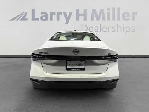 Aspen White 2026 Nissan Sentra SL