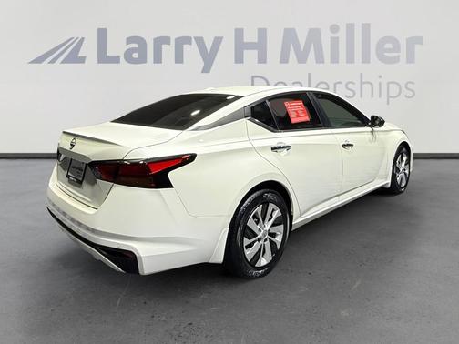 2025 Nissan Altima S