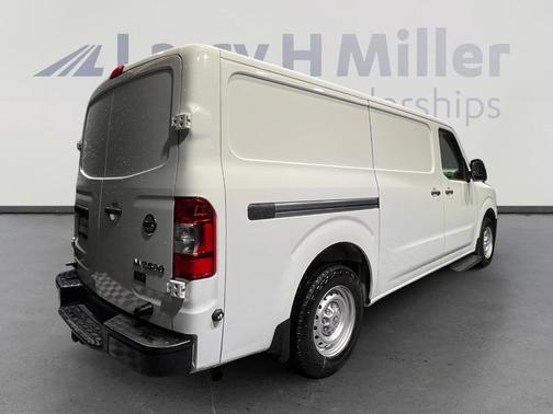 2016 Nissan NV Cargo NV2500 HD S V6/S V8