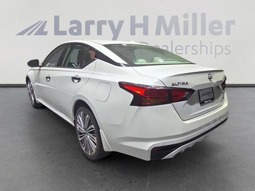 2024 Nissan Altima 2.5 SL