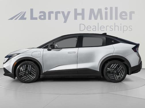 White / Black 2026 Nissan Leaf SV+