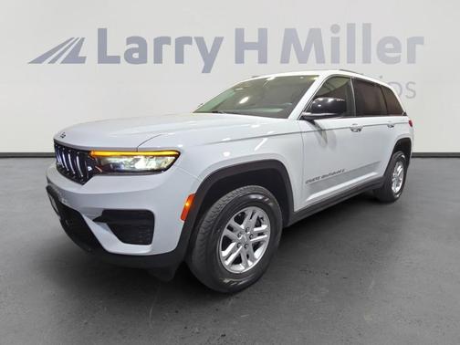 2023 Jeep Grand Cherokee Laredo