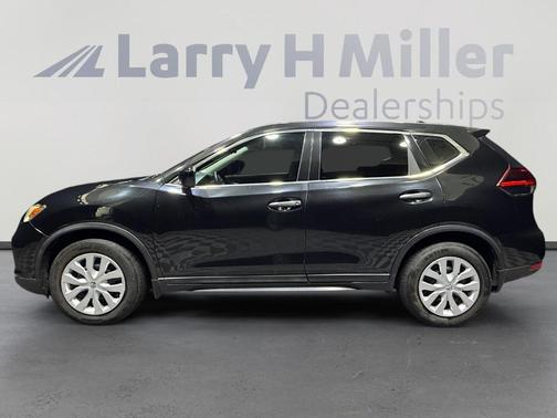 Magnetic Black 2019 Nissan Rogue S