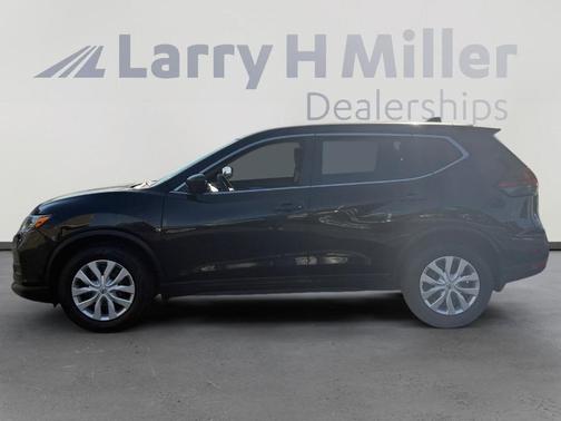 Magnetic Black 2019 Nissan Rogue S