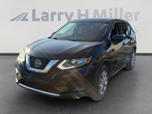 Magnetic Black 2019 Nissan Rogue S