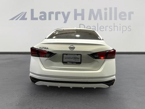 2025 Nissan Altima S