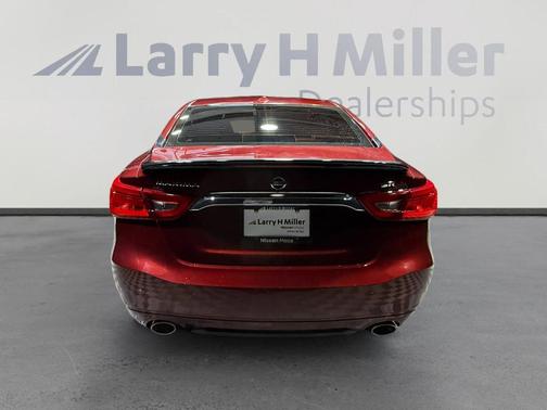 2016 Nissan Maxima 3.5 SR