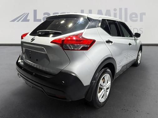 2020 Nissan Kicks S