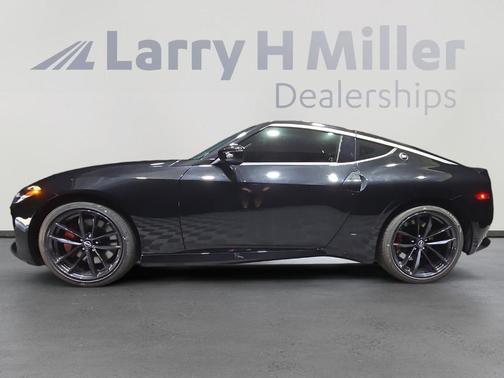 2025 Nissan Z Performance