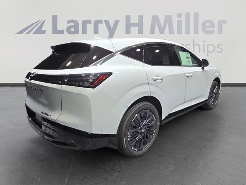 2025 Nissan Murano Platinum