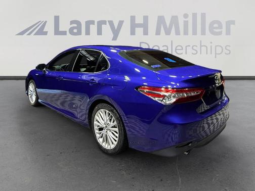 2018 Toyota Camry Hybrid XLE