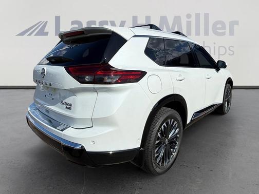 Everest White P 2025 Nissan Rogue Platinum