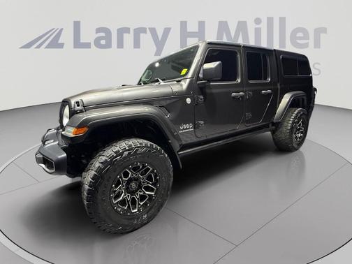 Granite Crystal Clearcoat Metallic 2020 Jeep Gladiator Overland