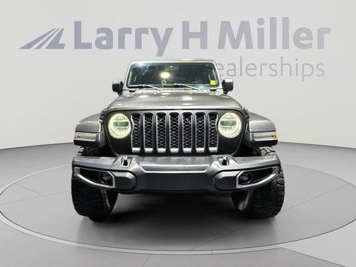 Granite Crystal Clearcoat Metallic 2020 Jeep Gladiator Overland