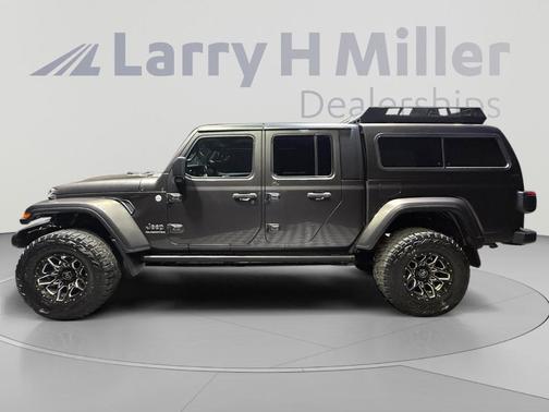 Granite Crystal Clearcoat Metallic 2020 Jeep Gladiator Overland