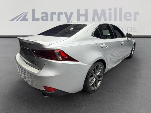 2016 Lexus IS 200t Base