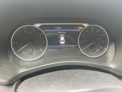 Black 2024 Nissan Sentra SV