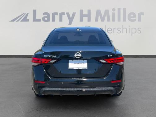 Black 2024 Nissan Sentra SV