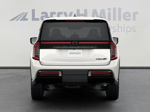 Aspen White Tricoat 2026 Nissan Armada PRO-4X