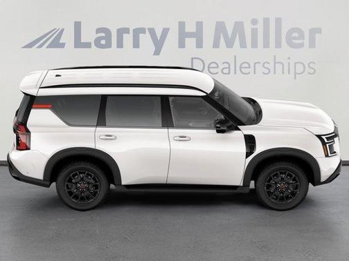 Aspen White Tricoat 2026 Nissan Armada PRO-4X