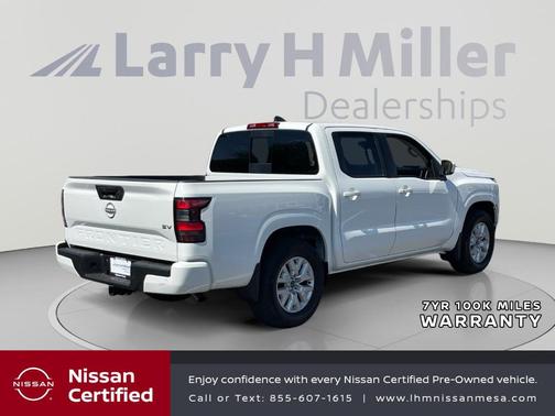 Glacier White 2024 Nissan Frontier SV