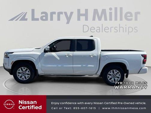 Glacier White 2024 Nissan Frontier SV