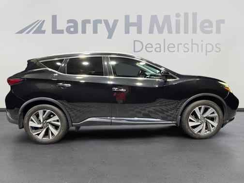 Magnetic Black 2019 Nissan Murano SL