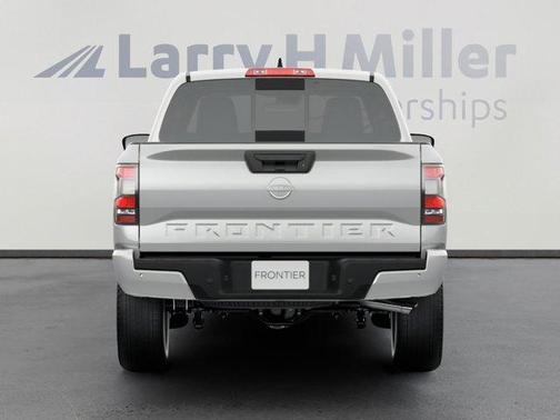 Glacier White 2026 Nissan Frontier SV